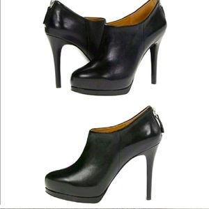 Nine West 'HAYWIRE" Black Heels Booties, sz womens 9 M ~ NICE!